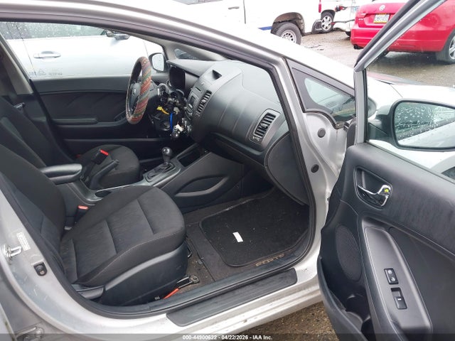 KNAFK4A64G5509453 KIA FORTE LX