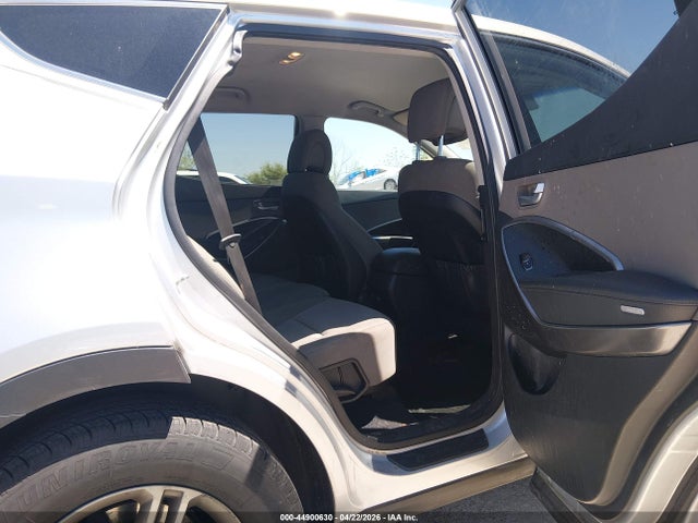 Aukcja sprzedaży 2017 Hyundai Santa Fe Sport 2.4l, vin: 5XYZTDLB7HG403451, numer aukcji: 44900630
