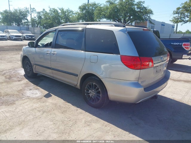 2008 TOYOTA SIENNA 5TDBK22C28S013833 Photo 2