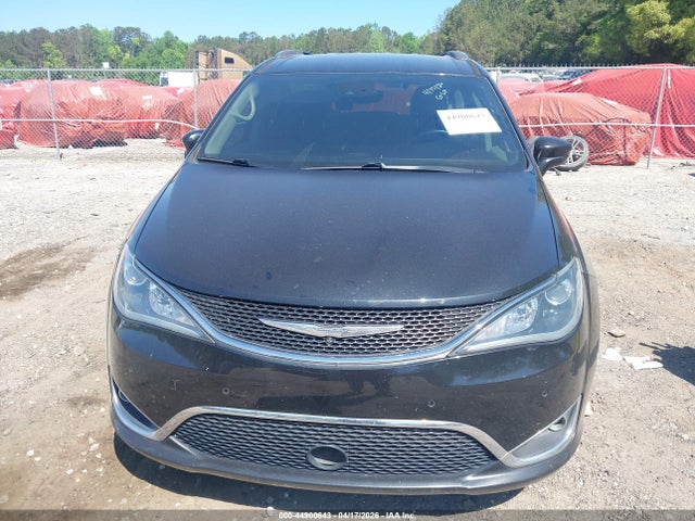 Aukcja sprzedaży 2017 Chrysler Pacifica Touring-l Plus, vin: 2C4RC1EG1HR669082, numer aukcji: 44900643