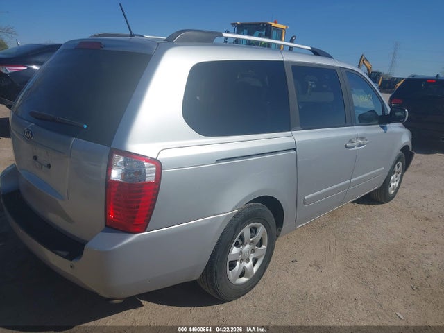 44900654 :رقم المزاد ، KNDMG4C37A6353859 vin ، 2010 Kia Sedona Lx مزاد بيع