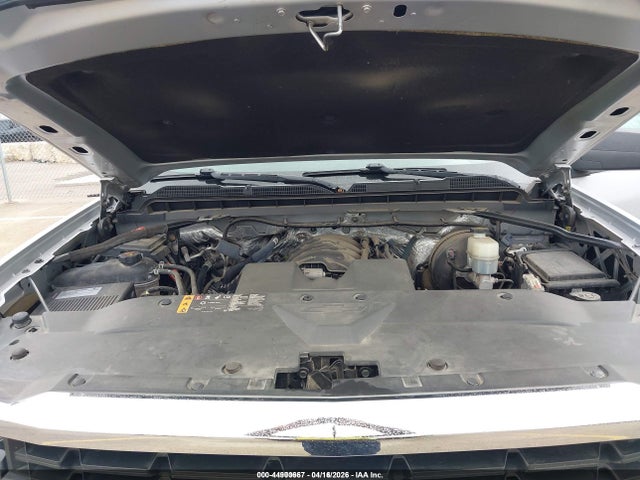 3GCPCNEH0JG329473 Chevrolet Silverado 1500 Wt
