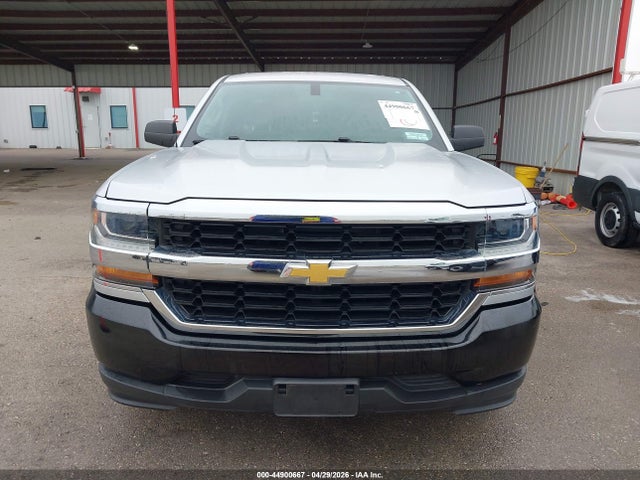 3GCPCNEH0JG329473 Chevrolet Silverado 1500 Wt