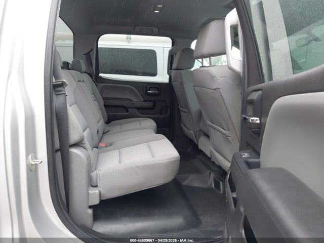 3GCPCNEH0JG329473 Chevrolet Silverado 1500 Wt