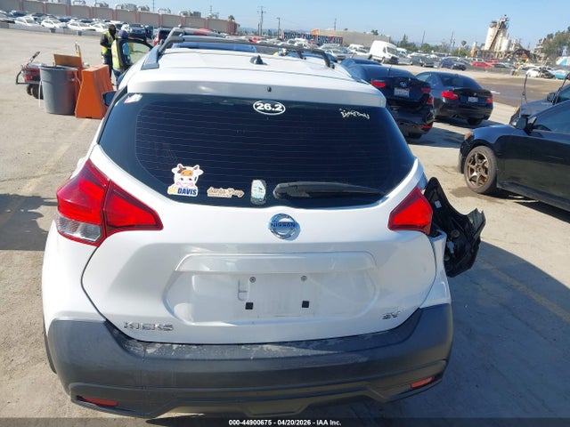 3N1CP5CU5KL504136 Nissan KICKS SV