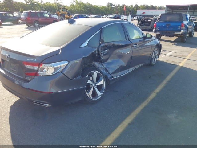 44900689 :رقم المزاد ، 1HGCV2F9XJA021158 vin ، 2018 Honda Accord Touring 2.0t مزاد بيع