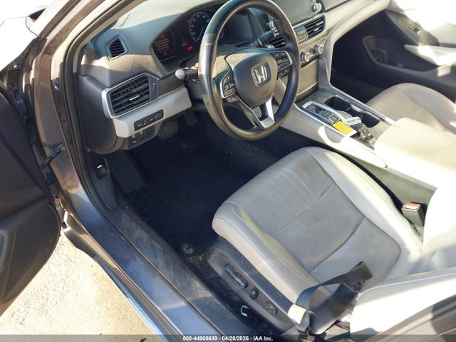44900689 :رقم المزاد ، 1HGCV2F9XJA021158 vin ، 2018 Honda Accord Touring 2.0t مزاد بيع