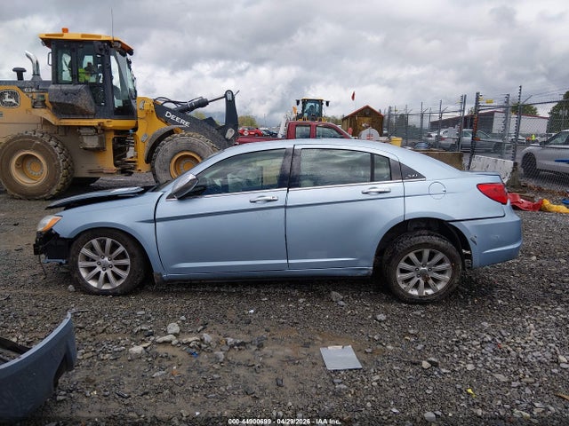 Продаж на аукціоні авто 2013 Chrysler 200 Limited, vin: 1C3CCBCG9DN525838, номер лоту: 44900699