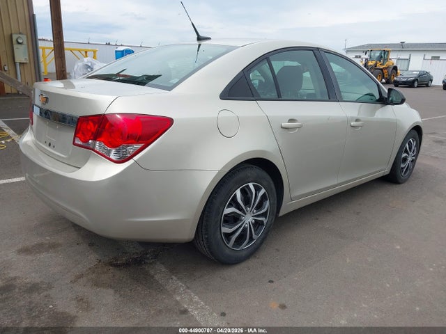 Chevrolet Cruze Ls Auto 2014 1G1PA5SG9E7199544 Image 4