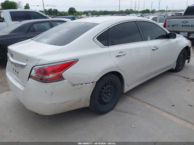 1N4AL3AP0FN330666 Nissan Altima 2.5 S