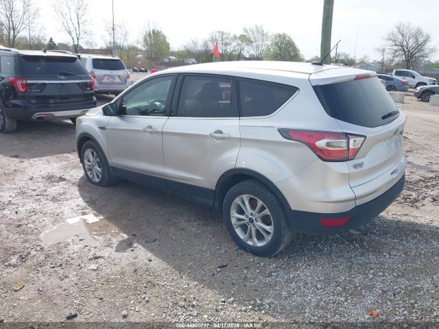 Продажа на аукционе авто 2017 Ford Escape Se, vin: 1FMCU0GD1HUB42853, номер лота: 44900717