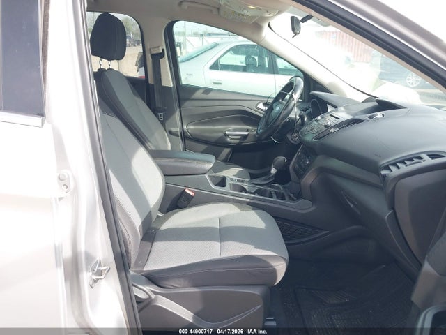 Продажа на аукционе авто 2017 Ford Escape Se, vin: 1FMCU0GD1HUB42853, номер лота: 44900717