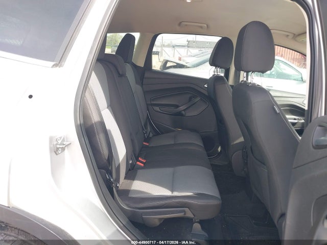 Продажа на аукционе авто 2017 Ford Escape Se, vin: 1FMCU0GD1HUB42853, номер лота: 44900717