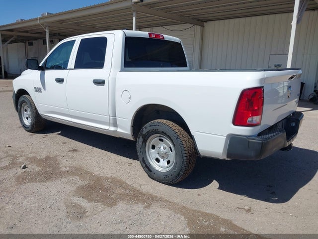 1C6RR7KGXJS286517 RAM 1500 Tradesman 4x4 5&#039;7 Box