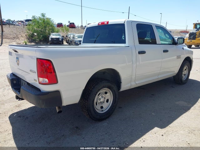 1C6RR7KGXJS286517 RAM 1500 Tradesman 4x4 5&#039;7 Box