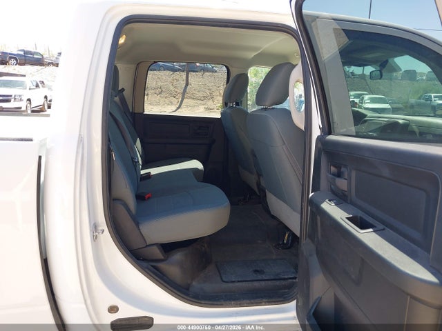 1C6RR7KGXJS286517 RAM 1500 Tradesman 4x4 5&#039;7 Box
