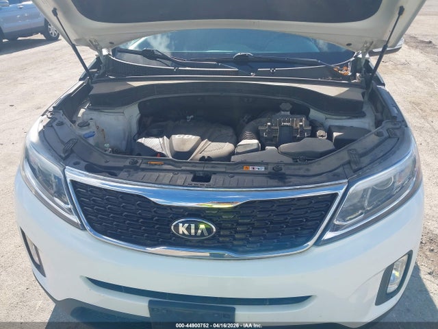 2015 Kia Sorento Lx მანქანა იყიდება აუქციონზე, vin: 5XYKT4A69FG635165, აუქციონის ნომერი: 44900752