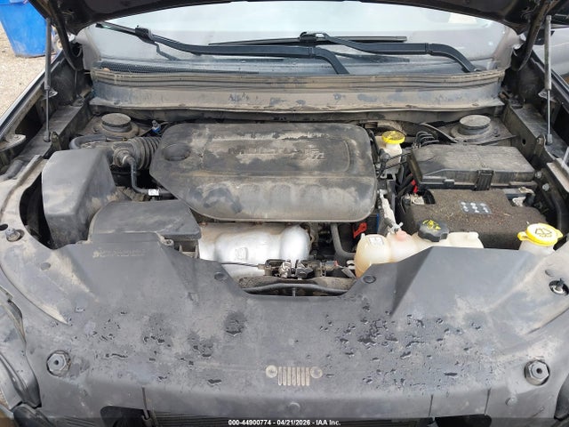 Продажа на аукционе авто 2019 Jeep Cherokee Altitude Fwd, vin: 1C4PJLLB8KD443731, номер лота: 44900774
