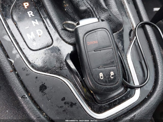 Продажа на аукционе авто 2019 Jeep Cherokee Altitude Fwd, vin: 1C4PJLLB8KD443731, номер лота: 44900774