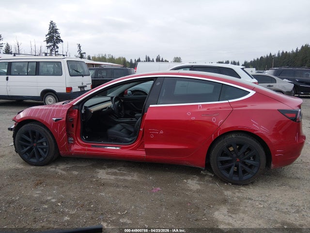2020 Tesla Model 3 Long Range Dual Motor All-wheel Drive მანქანა იყიდება აუქციონზე, vin: 5YJ3E1EB4LF617101, აუქციონის ნომერი: 44900788