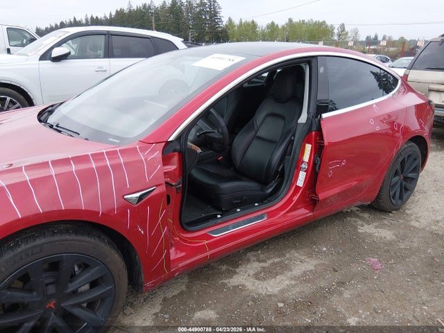 2020 Tesla Model 3 Long Range Dual Motor All-wheel Drive მანქანა იყიდება აუქციონზე, vin: 5YJ3E1EB4LF617101, აუქციონის ნომერი: 44900788