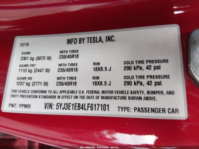 2020 Tesla Model 3 Long Range Dual Motor All-wheel Drive მანქანა იყიდება აუქციონზე, vin: 5YJ3E1EB4LF617101, აუქციონის ნომერი: 44900788
