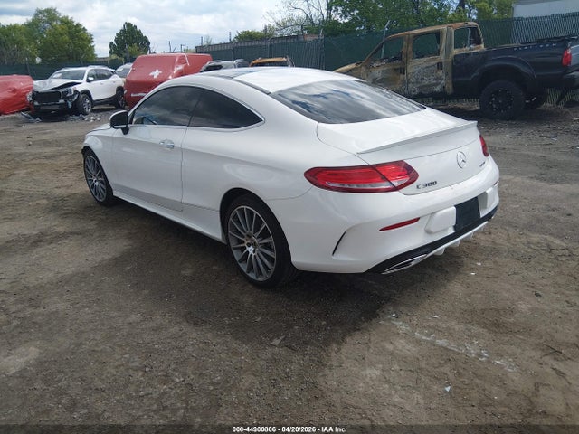 WDDWJ4KB1JF734339 Mercedes-Benz C 300 4matic