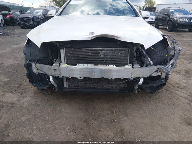 WDDWJ4KB1JF734339 Mercedes-Benz C 300 4matic