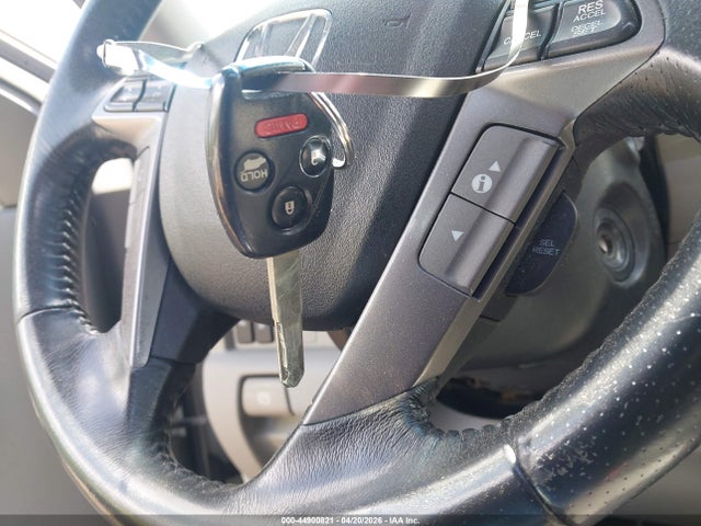 44900821 :رقم المزاد ، 5FNYF4H92CB058080 vin ، 2012 Honda Pilot Touring مزاد بيع