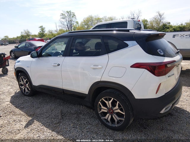 Продажа на аукционе авто 2021 Kia Seltos S Turbo, vin: KNDEUCA26M7199371, номер лота: 44900828