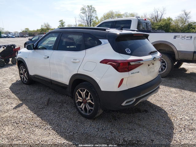 Продажа на аукционе авто 2021 Kia Seltos S Turbo, vin: KNDEUCA26M7199371, номер лота: 44900828