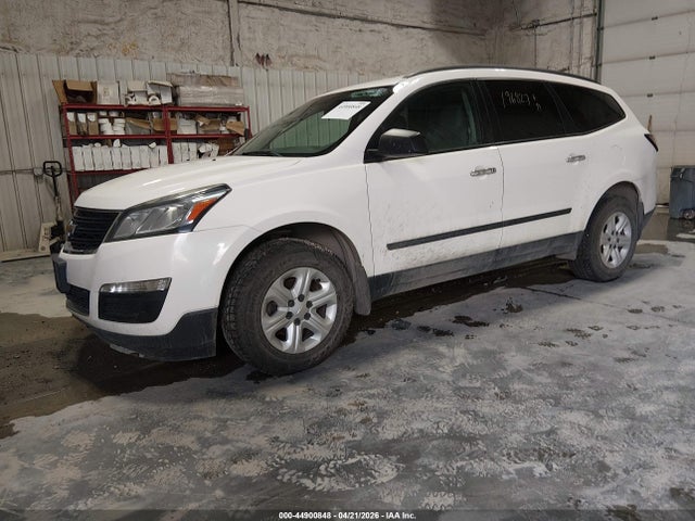Chevrolet Traverse Ls 2014 1GNKVFED8EJ129749 Image 2