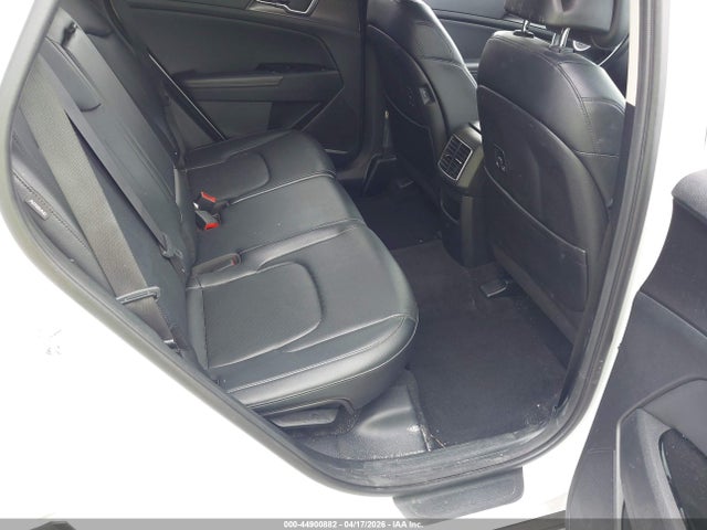 Продажа на аукционе авто 2024 Kia Sportage Ex, vin: 5XYK33DF2RG218626, номер лота: 44900882