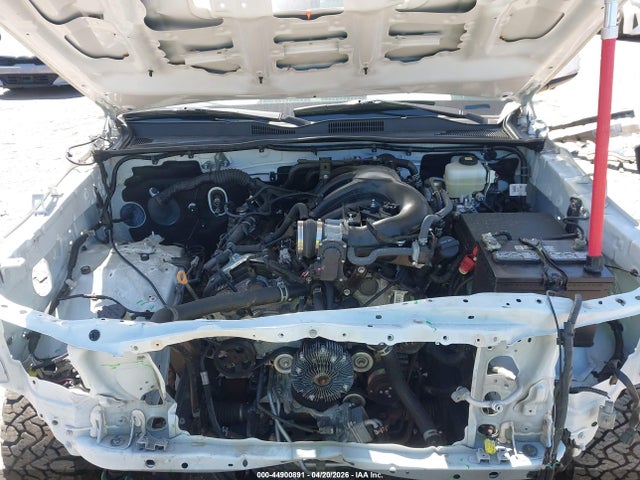 Продажа на аукционе авто 2021 Toyota Tacoma Trd Pro, vin: 3TYCZ5AN4MT040809, номер лота: 44900891