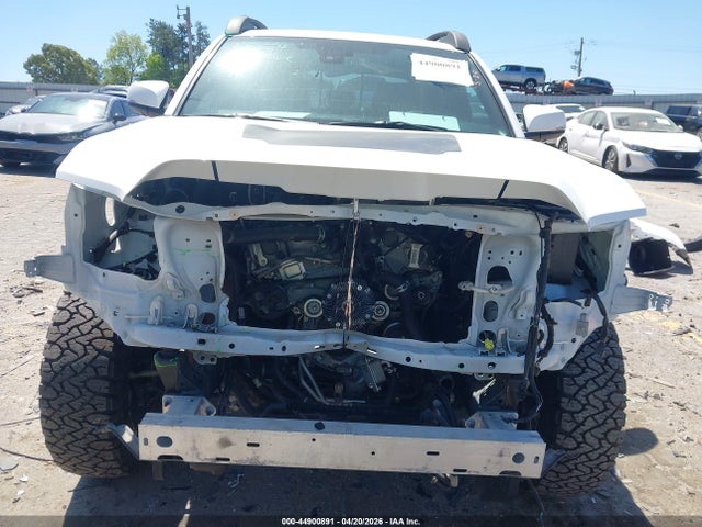 Продажа на аукционе авто 2021 Toyota Tacoma Trd Pro, vin: 3TYCZ5AN4MT040809, номер лота: 44900891
