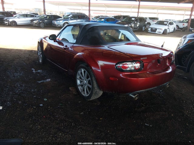 44900895 :رقم المزاد ، JM1NC25F860107392 vin ، 2006 Mazda Mx-5 Grand Touring مزاد بيع