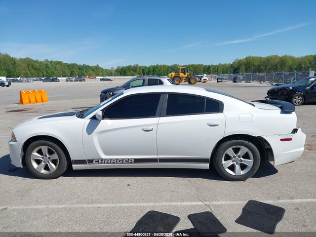 Продажа на аукционе авто 2011 Dodge Charger, vin: 2B3CL3CG2BH552632, номер лота: 44900927