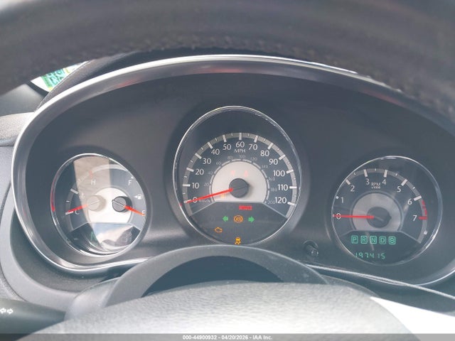 Продажа на аукционе авто 2013 Chrysler 200 Limited, vin: 1C3BCBFG0DN701070, номер лота: 44900932