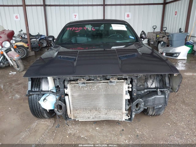 44900946 :رقم المزاد ، 2C3CDZAG6LH247027 vin ، 2020 Dodge Challenger Sxt مزاد بيع