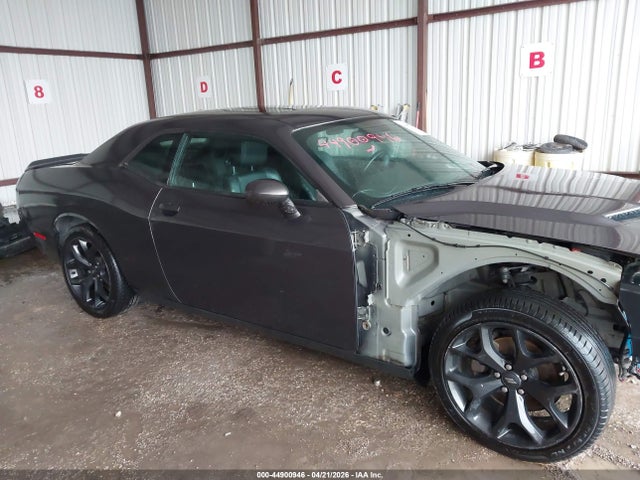 44900946 :رقم المزاد ، 2C3CDZAG6LH247027 vin ، 2020 Dodge Challenger Sxt مزاد بيع