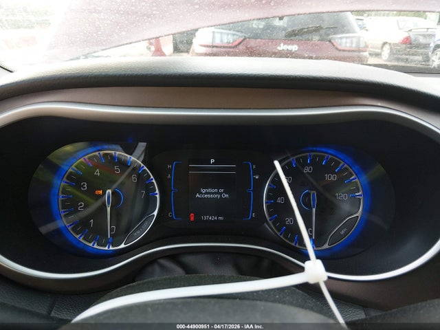 Продаж на аукціоні авто 2017 Chrysler Pacifica Touring-l, vin: 2C4RC1BG4HR611262, номер лоту: 44900951