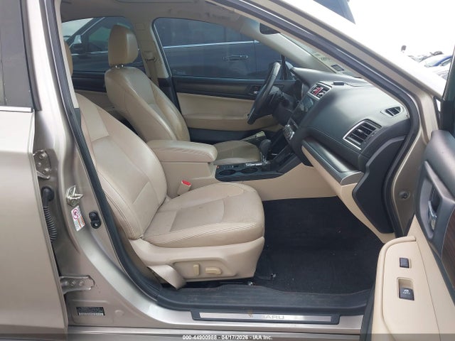44900988 :رقم المزاد ، 4S3BNAL65F3036841 vin ، 2015 Subaru Legacy 2.5i Limited مزاد بيع