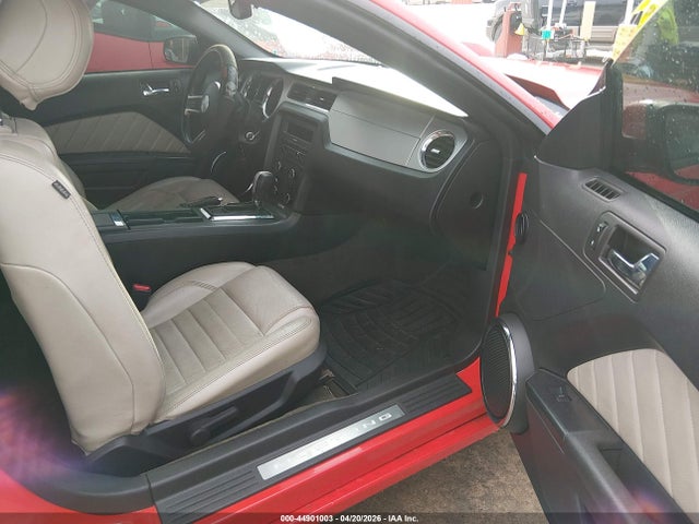 Ford Mustang V6 Premium 2014 1ZVBP8AM9E5210754 Image 5