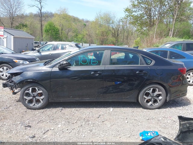 Aukcja sprzedaży 2019 Kia Forte Lxs, vin: 3KPF24AD4KE130841, numer aukcji: 44901016