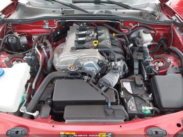 44901019 :رقم المزاد ، JM1NDAB78H0120327 vin ، 2017 Mazda Mx-5 Miata Sport مزاد بيع