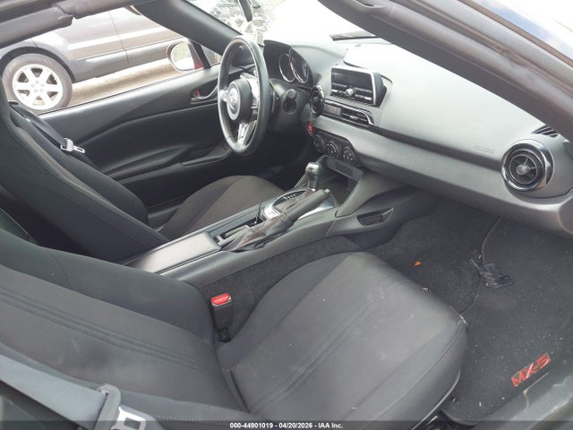 44901019 :رقم المزاد ، JM1NDAB78H0120327 vin ، 2017 Mazda Mx-5 Miata Sport مزاد بيع
