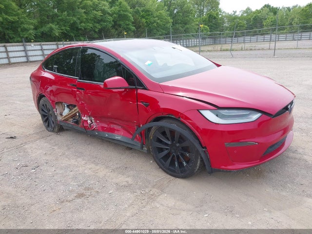 2022 Tesla Model X Dual Motor All-wheel Drive მანქანა იყიდება აუქციონზე, vin: 7SAXCBE55NF343159, აუქციონის ნომერი: 44901029