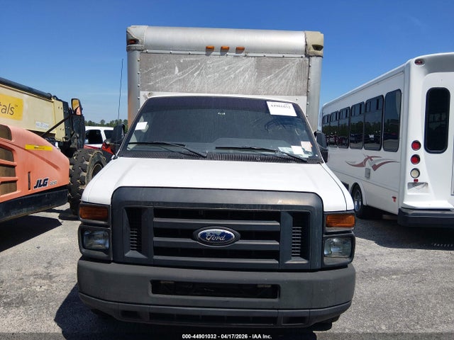 44901032 :رقم المزاد ، 1FDWE3FLXFDA22339 vin ، 2015 Ford E-350 Cutaway مزاد بيع