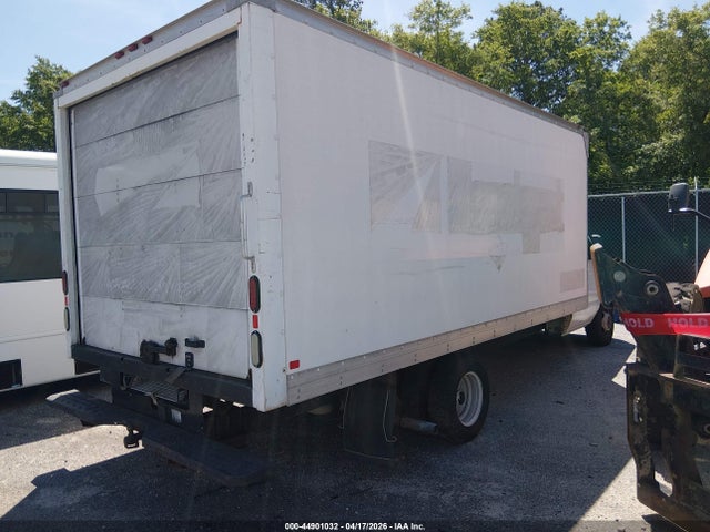 44901032 :رقم المزاد ، 1FDWE3FLXFDA22339 vin ، 2015 Ford E-350 Cutaway مزاد بيع