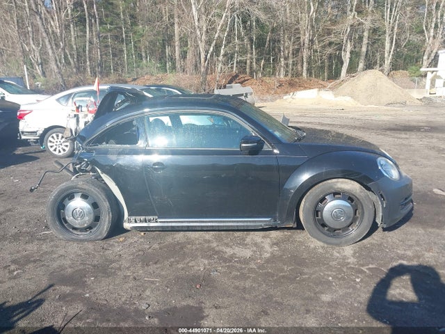 Aukcja sprzedaży 2013 Volkswagen Beetle 2.5l/2.5l Fender Edition, vin: 3VWJP7AT7DM686698, numer aukcji: 44901071